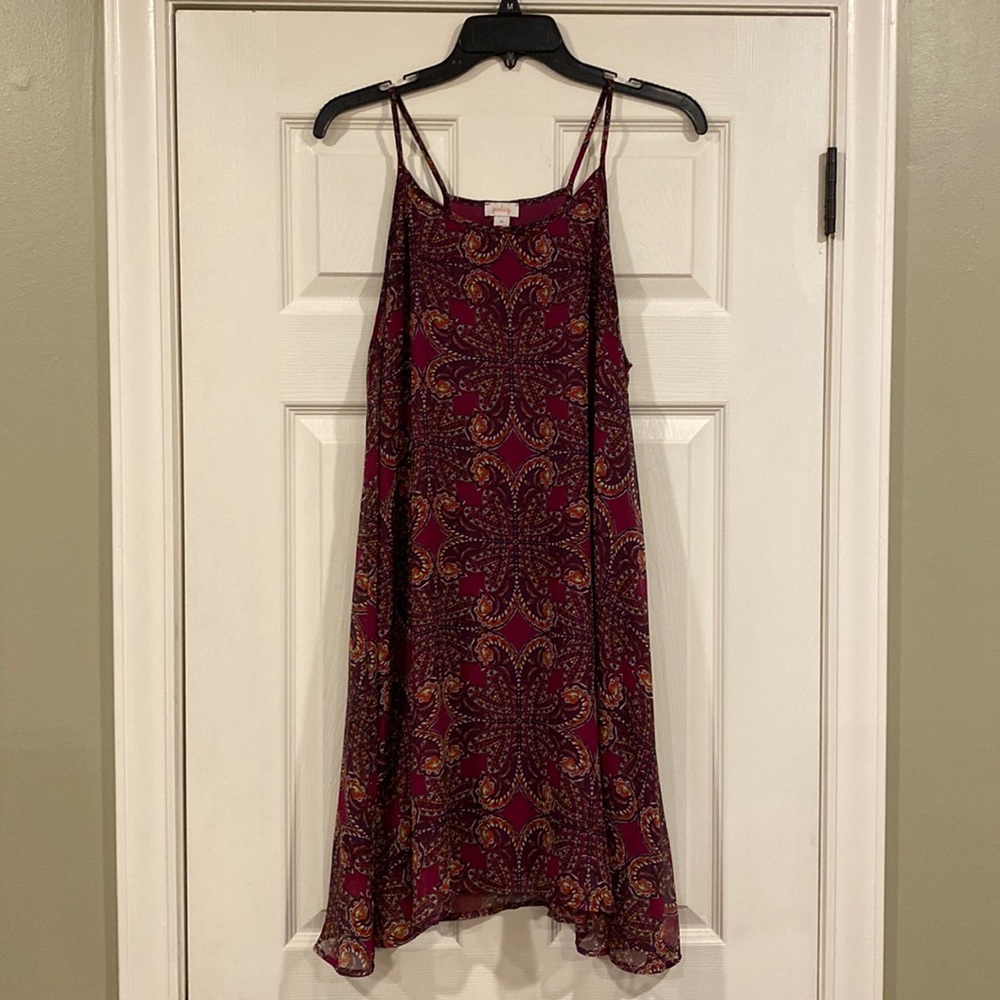 Beautiful, barely worn sundress!